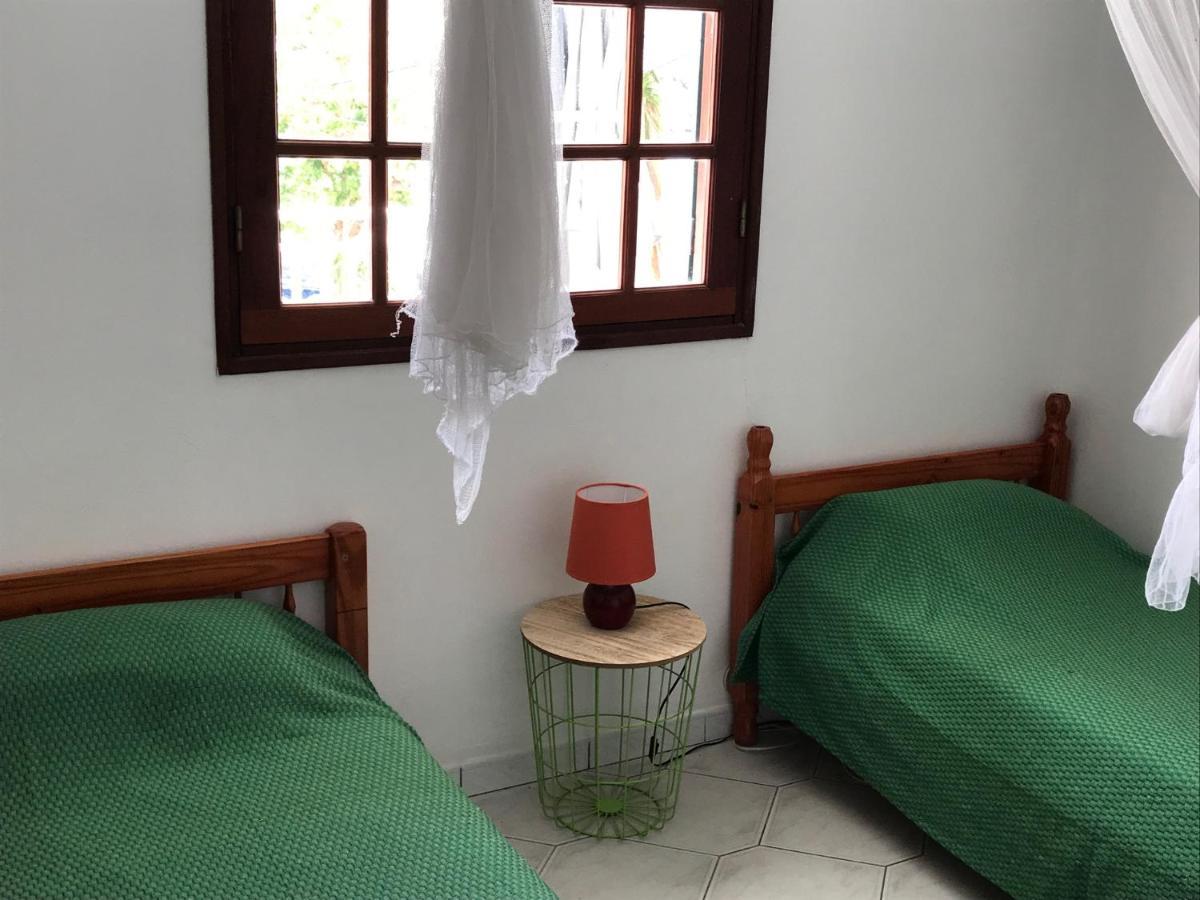 Vakantiehuis A Lili, Joli De Face A La Dans Le Bourg. *